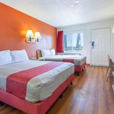 Motel 6-Phoenix, Az - Airport - 24Th Street מראה חיצוני תמונה
