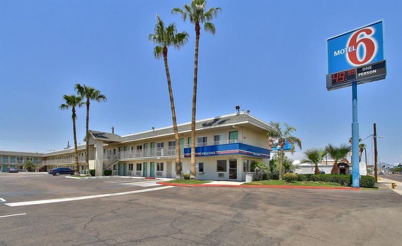 Motel 6-Phoenix, Az - Airport - 24Th Street מראה חיצוני תמונה