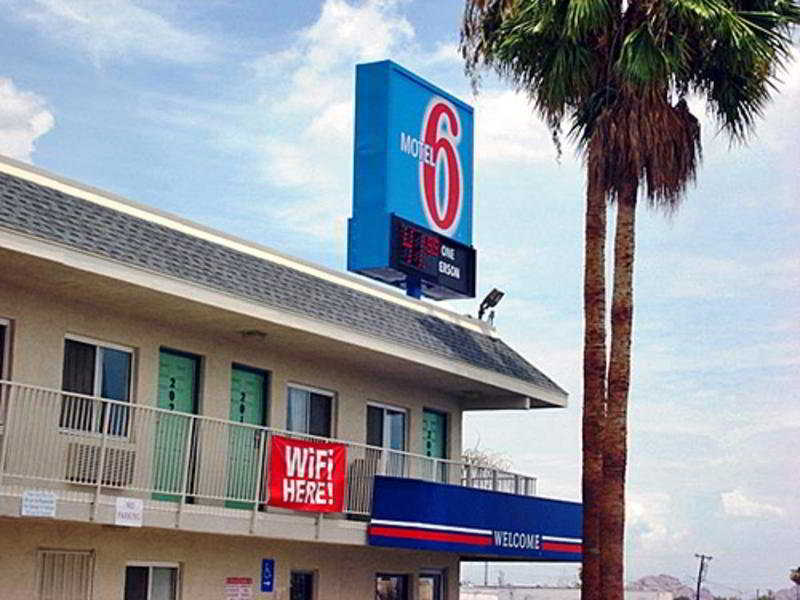 Motel 6-Phoenix, Az - Airport - 24Th Street מראה חיצוני תמונה